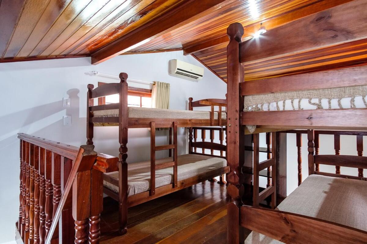 Casa de férias Bh12 - Barra Seca - Bh 12: Casa De Gostosa Com Area Gourmet